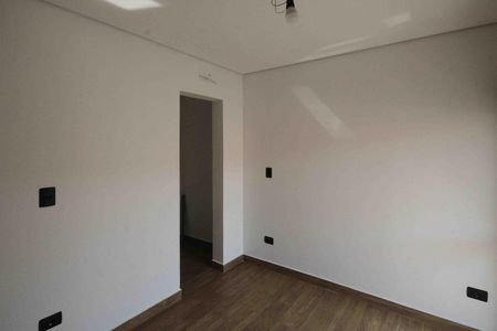 Casa de condomínio à venda com 154m², 2 quartos e 2 vagasSuite