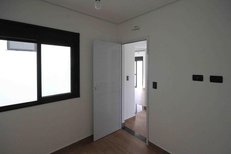 Casa de condomínio à venda com 154m², 2 quartos e 2 vagasQuarto