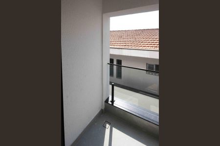 Casa de condomínio à venda com 154m², 2 quartos e 2 vagasVaranda