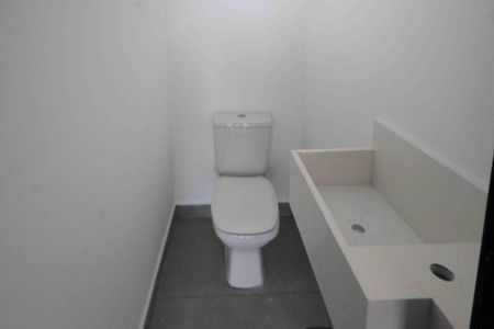 Casa de condomínio à venda com 154m², 2 quartos e 2 vagasLavabo do rooftop