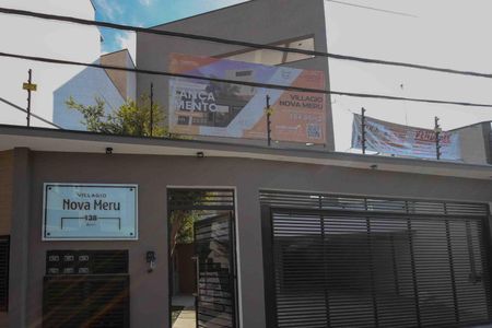 Casa de condomínio à venda com 154m², 2 quartos e 2 vagasFachada