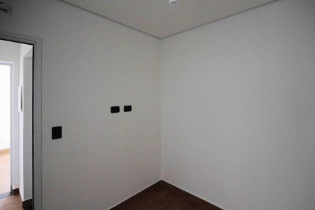 Casa de condomínio à venda com 154m², 2 quartos e 2 vagasQuarto