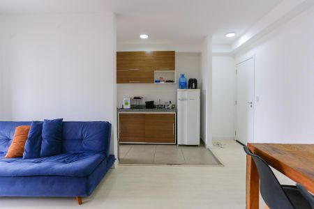 Apartamento para alugar com 61m², 2 quartos e 1 vaga Apartamento para alugar com 61m², 2 quartos e 1 vagaSala