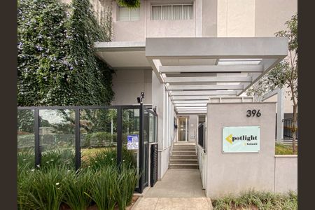 Apartamento para alugar com 61m², 2 quartos e 1 vaga Apartamento para alugar com 61m², 2 quartos e 1 vagaFachada