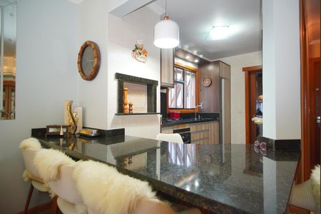 Apartamento à venda com 99m², 3 quartos e 2 vagasCozinha