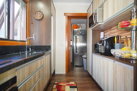 Apartamento à venda com 99m², 3 quartos e 2 vagasCozinha