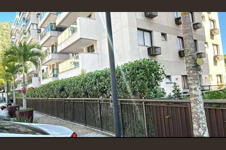 Apartamento à venda com 81m², 3 quartos e 1 vaga