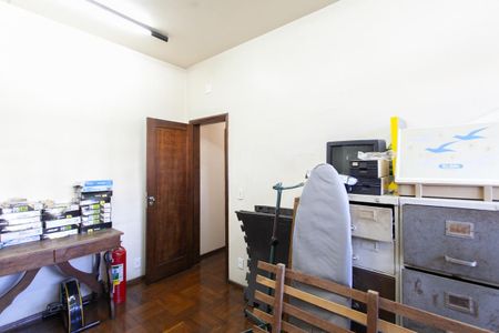 Casa à venda com 402m², 9 quartos e 3 vagasQuarto 3 da Casa 2 