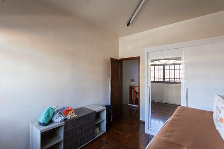 Casa à venda com 402m², 9 quartos e 3 vagasQuarto 1 da Casa 2 