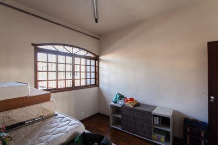 Casa à venda com 402m², 9 quartos e 3 vagasQuarto 1 da Casa 2 