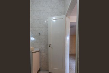 Casa à venda com 402m², 9 quartos e 3 vagasCASA 3 - Banheiro 