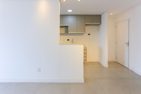Apartamento à venda com 61m², 2 quartos e 1 vaga Apartamento à venda com 61m², 2 quartos e 1 vagaSala