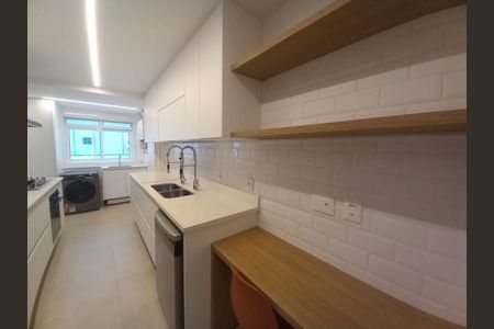 Apartamento à venda com 167m², 2 quartos e 2 vagas