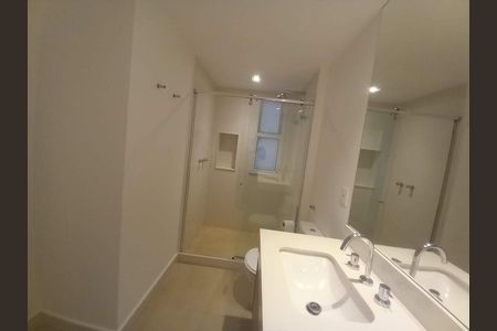 Apartamento à venda com 167m², 2 quartos e 2 vagas