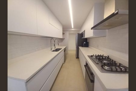Apartamento à venda com 167m², 2 quartos e 2 vagas