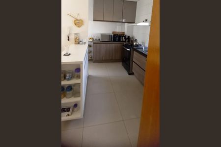 Apartamento à venda com 57m², 2 quartos e 1 vaga