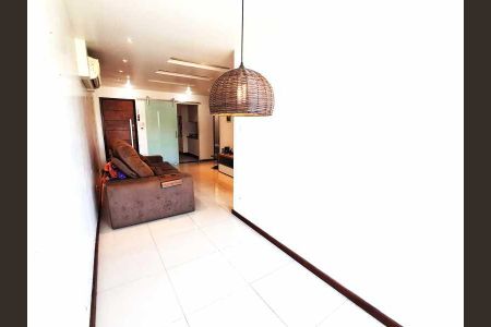 Apartamento à venda com 100m², 2 quartos e 1 vaga