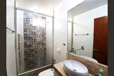 Apartamento à venda com 100m², 2 quartos e 1 vaga