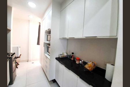 Apartamento à venda com 100m², 2 quartos e 1 vaga
