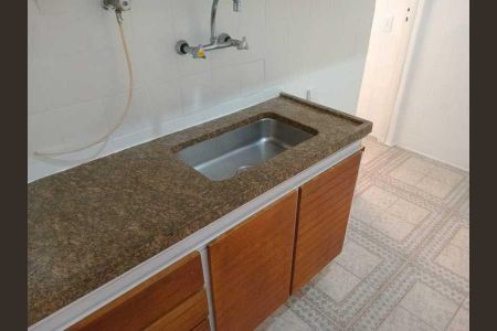 Apartamento à venda com 63m², 2 quartos e sem vaga