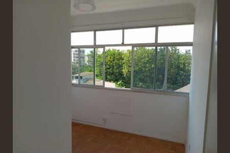Apartamento à venda com 63m², 2 quartos e sem vaga