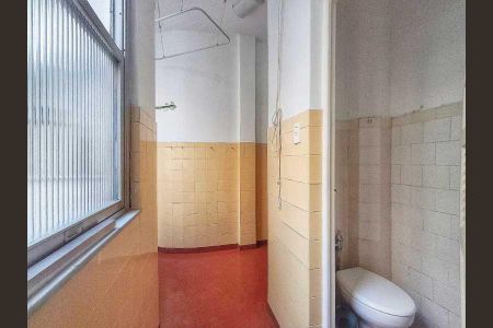 Apartamento à venda com 67m², 2 quartos e sem vaga