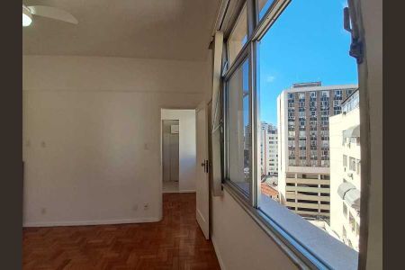 Apartamento à venda com 39m², 1 quarto e sem vaga