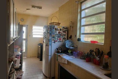 Casa à venda com 204m², 5 quartos e 4 vagas