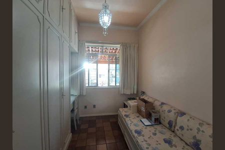 Casa à venda com 209m², 3 quartos e 1 vaga