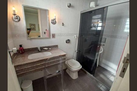 Casa à venda com 209m², 3 quartos e 1 vaga