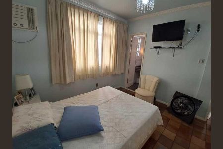 Casa à venda com 209m², 3 quartos e 1 vaga