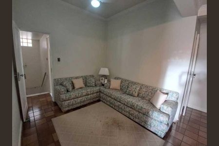 Casa à venda com 209m², 3 quartos e 1 vaga