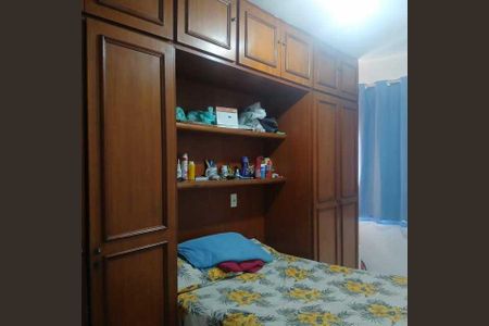Casa à venda com 182m², 5 quartos e sem vaga
