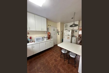 Apartamento à venda com 128m², 3 quartos e 2 vagas