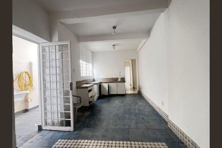 Casa à venda com 100m², 3 quartos e sem vaga