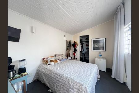 Casa à venda com 100m², 3 quartos e sem vaga