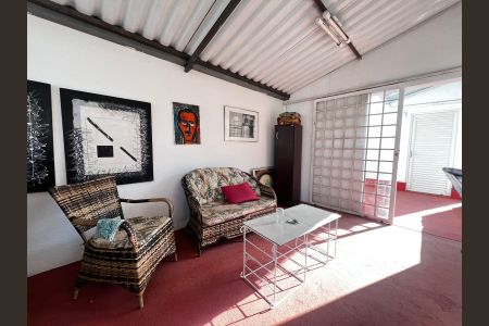 Casa à venda com 100m², 3 quartos e sem vaga