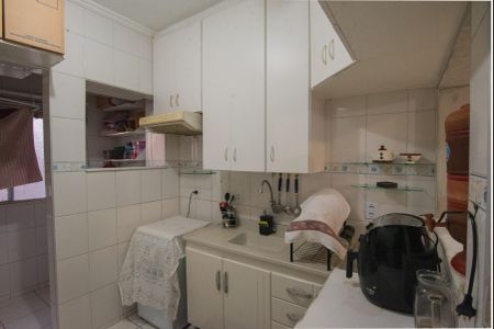 Apartamento à venda com 60m², 2 quartos e sem vaga Apartamento à venda com 60m², 2 quartos e sem vagaCozinha