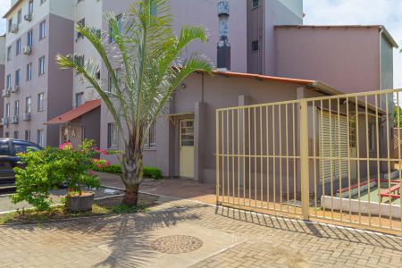 Apartamento à venda com 42m², 2 quartos e 1 vaga Apartamento à venda com 42m², 2 quartos e 1 vagaÁrea comum - Salão de festas