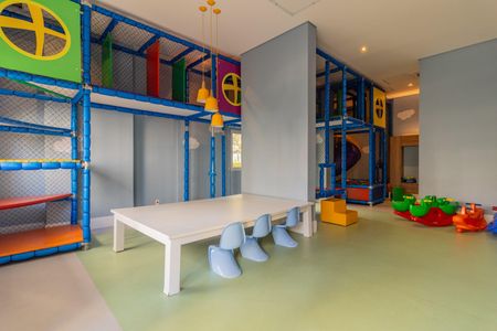Apartamento à venda com 138m², 3 quartos e 2 vagas Apartamento à venda com 138m², 3 quartos e 2 vagasÁrea comum