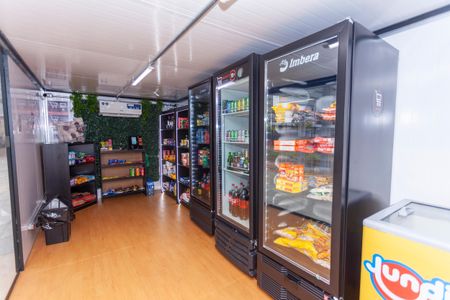 Apartamento para alugar com 58m², 3 quartos e 1 vagaMercado 24h