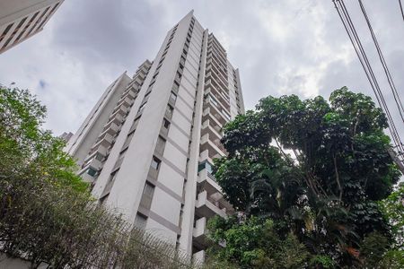 Apartamento para alugar com 62m², 2 quartos e 1 vagaFachada