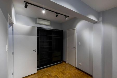 Apartamento à venda com 242m², 3 quartos e 1 vagaQuarto 