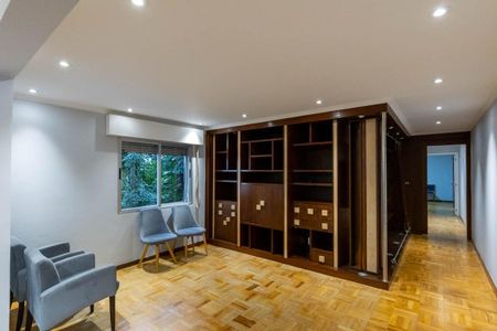 Apartamento à venda com 242m², 3 quartos e 1 vagaSala