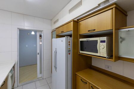 Apartamento à venda com 242m², 3 quartos e 1 vagaCozinha