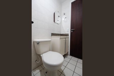 Apartamento para alugar com 61m², 2 quartos e 1 vaga Apartamento para alugar com 61m², 2 quartos e 1 vagaBanheiro