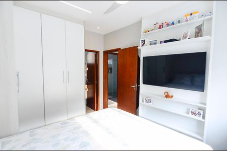 Apartamento à venda com 62m², 2 quartos e sem vaga Apartamento à venda com 62m², 2 quartos e sem vagaSuíte