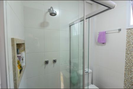 Apartamento à venda com 62m², 2 quartos e sem vaga Apartamento à venda com 62m², 2 quartos e sem vagaBanheiro da Suíte