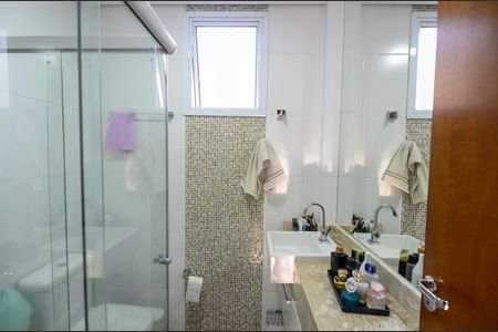 Apartamento à venda com 62m², 2 quartos e sem vaga Apartamento à venda com 62m², 2 quartos e sem vagaBanheiro da Suíte