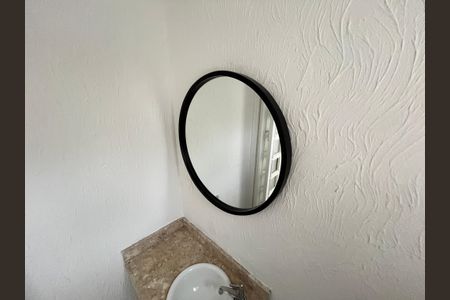 Casa de condomínio à venda com 90m², 2 quartos e 1 vagaLavabo